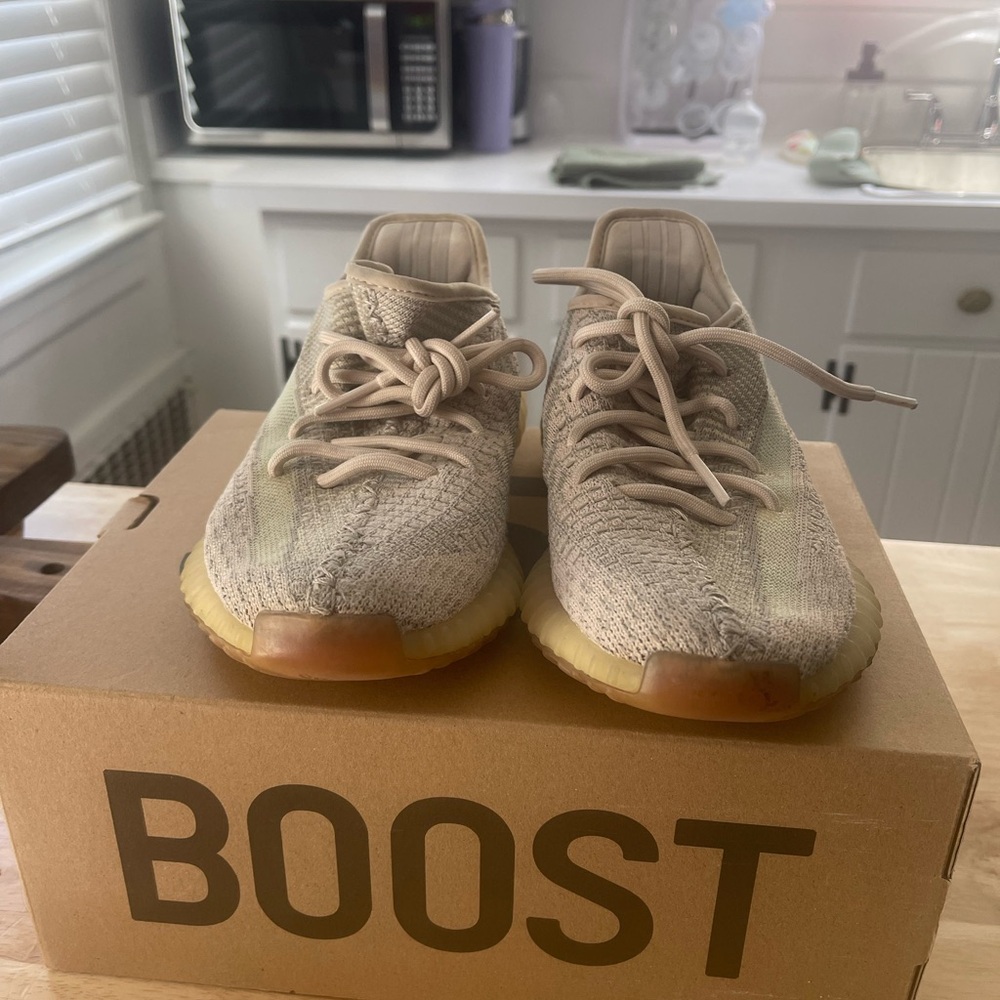 Adidas Yeezy Boost Sneakers